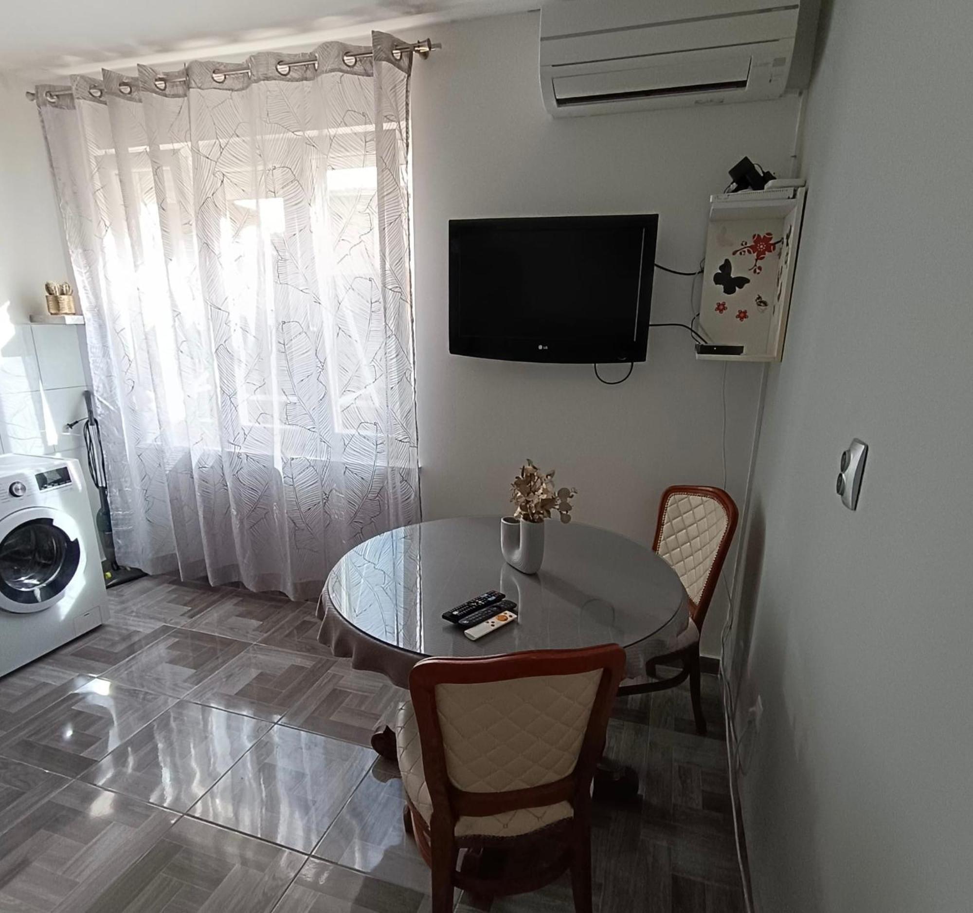 Novi Studio Apartman Demy U Centru Splita المظهر الخارجي الصورة